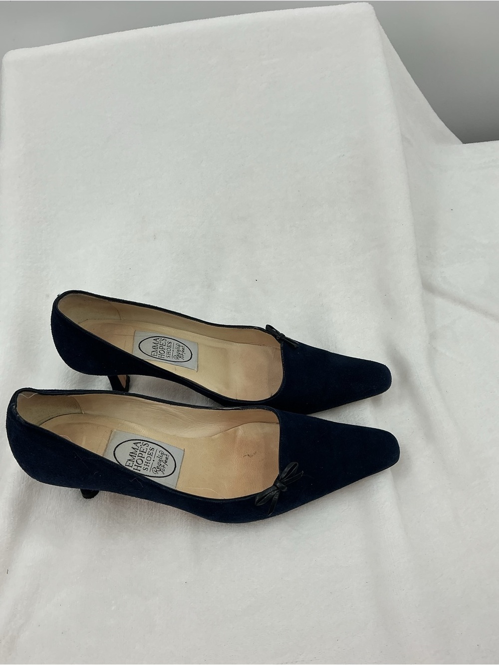 Emma Hope Navy Suede Pointed Toe Pumps with Bow B53 - Picture 2 of 5